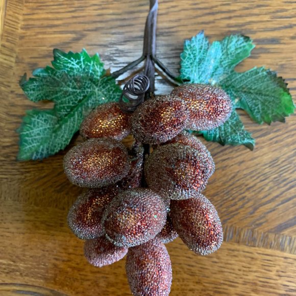 VTG 5 PCs BEADED/JEWELED/GOLD ARTIFICIAL FRUIT - Picture 5 of 5